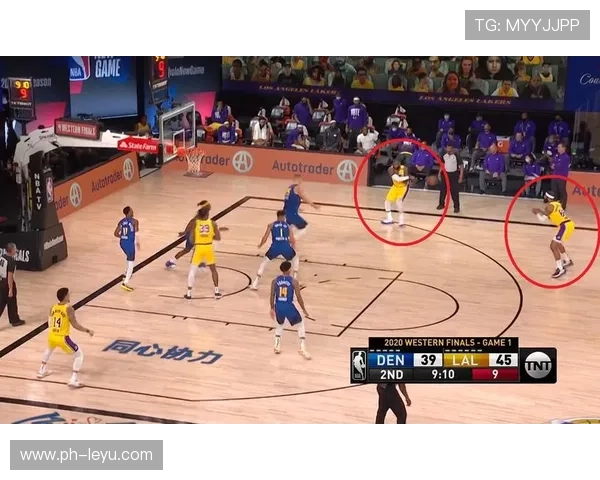 威斯布鲁克较早期更以突破吸引防守制造空位