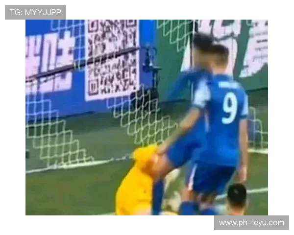 严重犯规判罚依据：红牌判定的关键条件