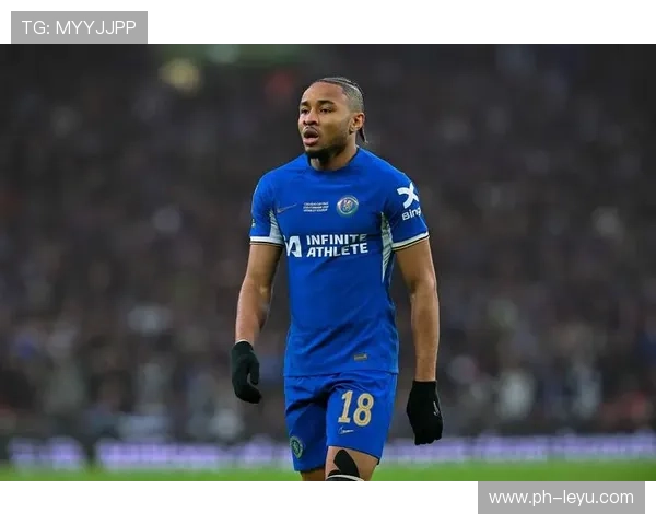 切尔西砸重金引援却战绩波动，问题根源何在？